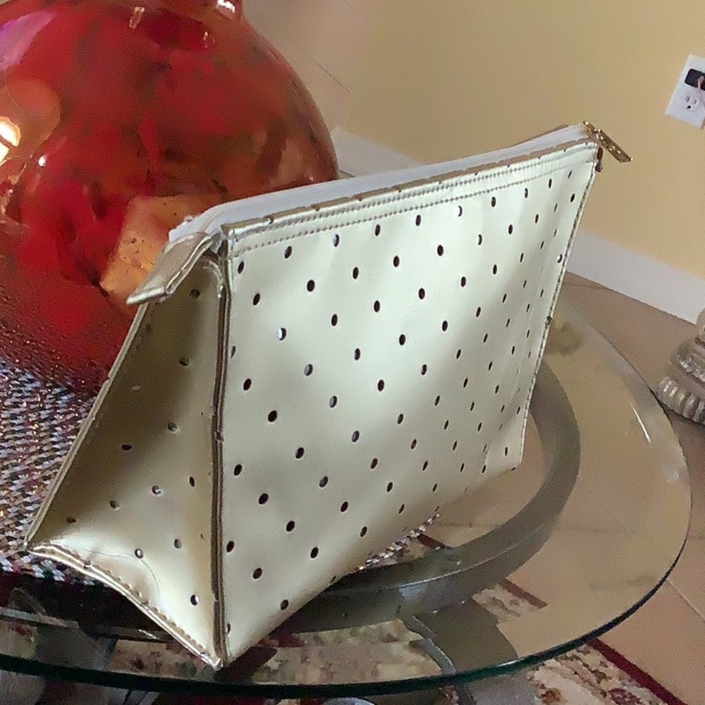 Estée Lauder Cosmetic💄bag gold Large Used 1x zipper nice designs small h